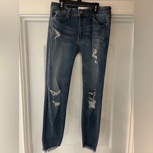 Kancan skinny leg cropped jeans size 11/29